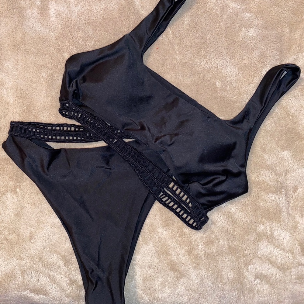 BRAND NEW S Black High Waisted Shein Bikini